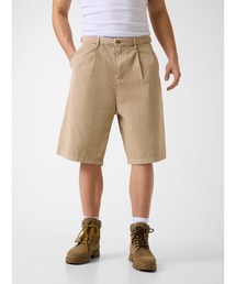 GUESS JEANS（ゲスジーンズ）の「GUESS JEANS Pleated Baggy Short ショートパンツ ハーフパンツ ショーツ（チノパンツ）」