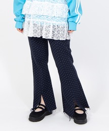 PUNYUS（プニュズ）の「ドット柄フレアデニムパンツ（デニムパンツ）」