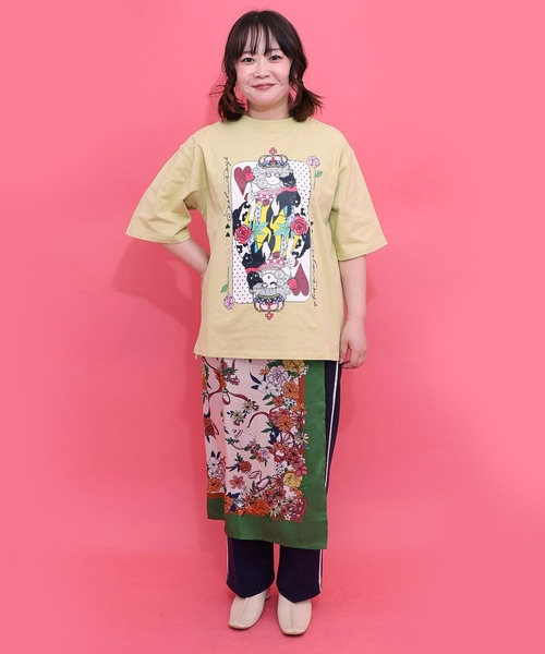 ScoLar（スカラー）の「161643：ハートの女王スカラーちゃんTシャツ（Tシャツ/カットソー・レディース・イエロー/パープル/チャコールグレー/オフホワイト・M）」の21枚目の写真