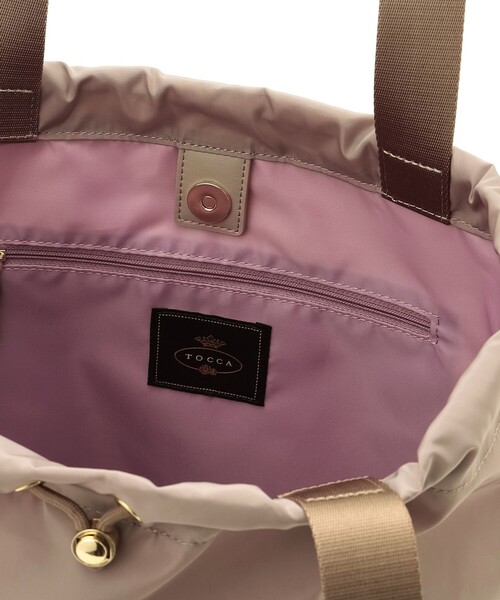 TOCCA（トッカ）の「CORRERE 2WAY TOTE トートバッグ（トートバッグ・レディース・ブラック系/アイボリー系/ベージュ系・F）」の11枚目の写真