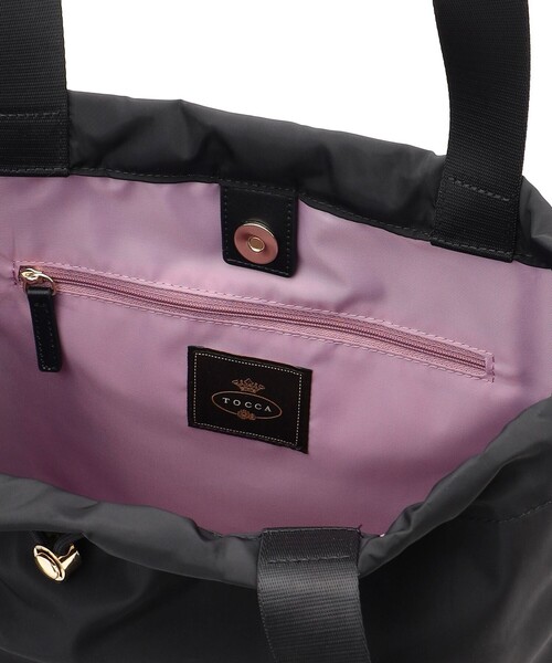 TOCCA（トッカ）の「CORRERE 2WAY TOTE トートバッグ（トートバッグ・レディース・ブラック系/アイボリー系/ベージュ系・F）」の13枚目の写真