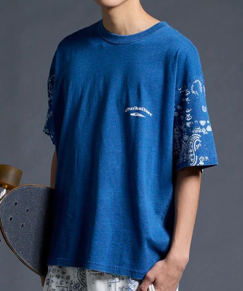 Quiksilver（クイックシルバー）の「QUIKSILVER/クイックシルバー 半袖 Tシャツ MERCURY PAISLEY SLEEVE ST QST262015（Tシャツ/カットソー・メンズ・ホワイト/インディゴブルー・M/L）」の2枚目の写真