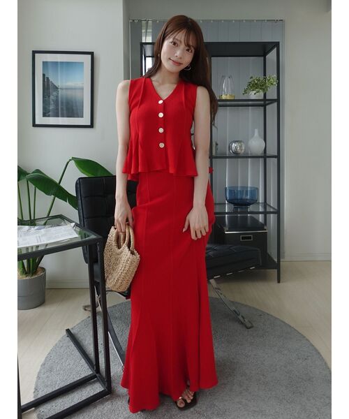 LAGUNAMOON(ラグナムーン)の「ペプラムノースリニットトップス 【夏服】 【セットアップ対応】(ニット/セーター・レディース・ブラック/レッド/ベージュ・FREE)」の4枚目の写真