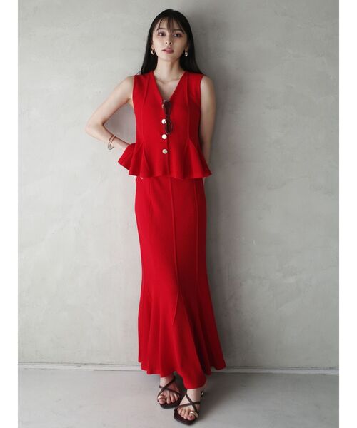 LAGUNAMOON(ラグナムーン)の「ペプラムノースリニットトップス 【夏服】 【セットアップ対応】(ニット/セーター・レディース・ブラック/レッド/ベージュ・FREE)」の10枚目の写真