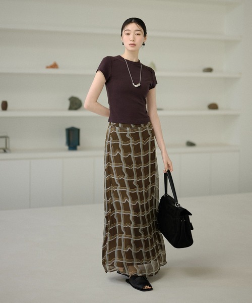 LAULEN（ローレン）の「sheer check long skirt /シアーチェックロングスカート（スカート・レディース・ブラウン・FREE）」の3枚目の写真