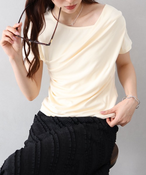 SpRay(スプレイ)の「オフショルドレープショートスリーブトップス(Tシャツ/カットソー・レディース・ブラック/アイボリー/ピンク・FREE)」の9枚目の写真