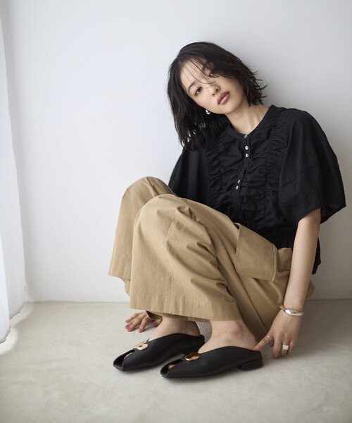 Firsthand(ファーストハンド)の「Firsthand/ファーストハンド ニュアンスプレート オープントゥシューズ(パンプス・レディース・ブラック/ベージュ・MEDIUM/SMALL/LARGE)」の8枚目の写真