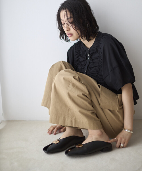 Firsthand(ファーストハンド)の「Firsthand/ファーストハンド ニュアンスプレート オープントゥシューズ(パンプス・レディース・ブラック/ベージュ・MEDIUM/SMALL/LARGE)」の9枚目の写真