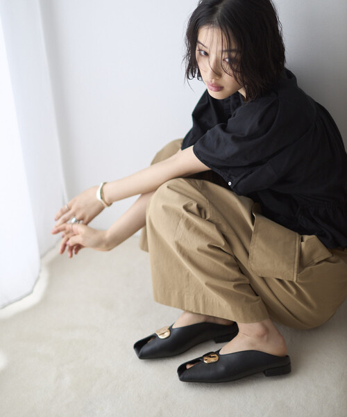 Firsthand(ファーストハンド)の「Firsthand/ファーストハンド ニュアンスプレート オープントゥシューズ(パンプス・レディース・ブラック/ベージュ・MEDIUM/SMALL/LARGE)」の10枚目の写真