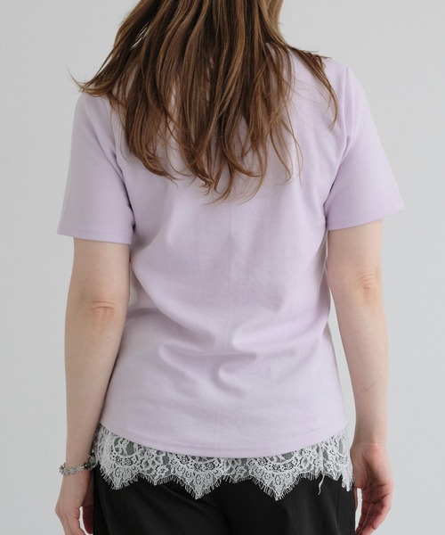 ZAKKA-BOX(ザッカボックス)の「裾レース付きシンプルロゴTシャツ(Tシャツ/カットソー・レディース・ホワイト/ブラック/ラベンダー・FREE)」の4枚目の写真