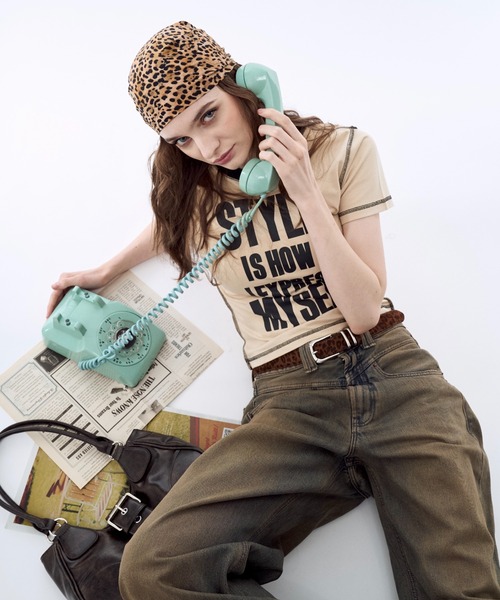 BENUA(ベヌア)の「Contrast stitch logo T-shirt - 配色ステッチロゴTシャツ -(Tシャツ/カットソー・レディース・クリーム/グリーン・FREE)」の21枚目の写真