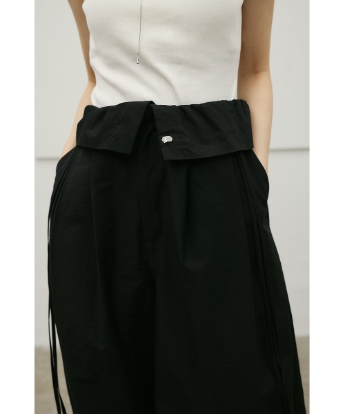 STYLEMIXER（スタイルミキサー）の「フリップベルトタックパンツ