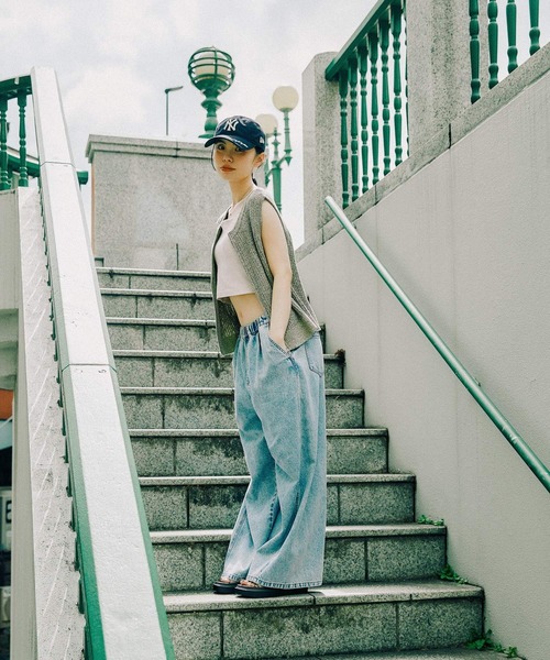 LEPSIM(レプシィム)の「【NEW ERA】ダメージ加工キャップ 617004(キャップ・レディース・アイボリー/ネイビー・ONE SIZE)」の4枚目の写真