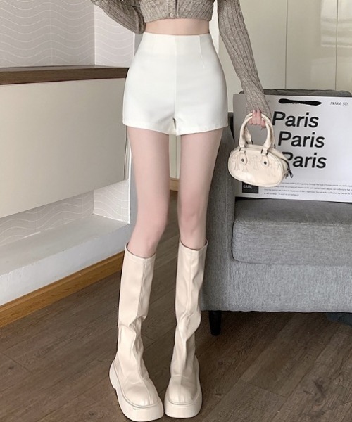 yuue' ( wear )(ユーイ)の「ハイウエストストレッチマイクロショートパンツ(その他パンツ・レディース・ブラック/ホワイト・L/M)」の15枚目の写真