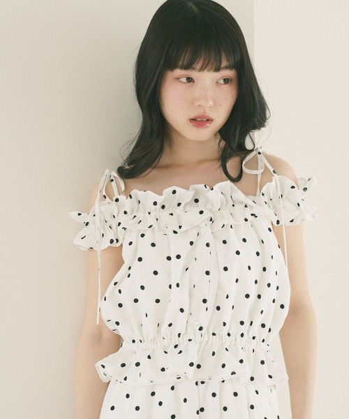 Heather(ヘザー)の「2WAYフリルショルダーブラウス 814970(シャツ/ブラウス・レディース・ブラック系その他/ホワイト系その他・FREE)」の11枚目の写真