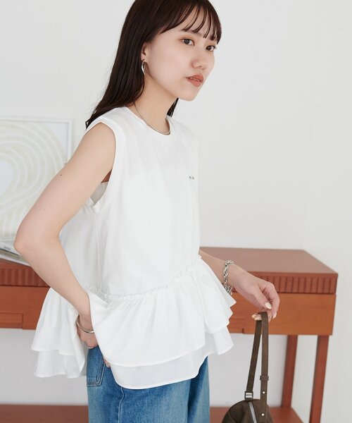 DISCOAT(ディスコート)の「異素材ドッキングフリルノースリーブ(Tシャツ/カットソー・レディース・カーキ/ブラック/オフホワイト・FREE)」の12枚目の写真