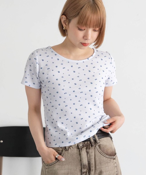 tiptop（ティップトップ）の「小花柄ワッフルTシャツ（Tシャツ/カットソー・レディース・オフホワイト/サックスブルー・FREE）」の4枚目の写真
