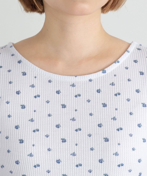 tiptop（ティップトップ）の「小花柄ワッフルTシャツ（Tシャツ/カットソー・レディース・オフホワイト/サックスブルー・FREE）」の12枚目の写真