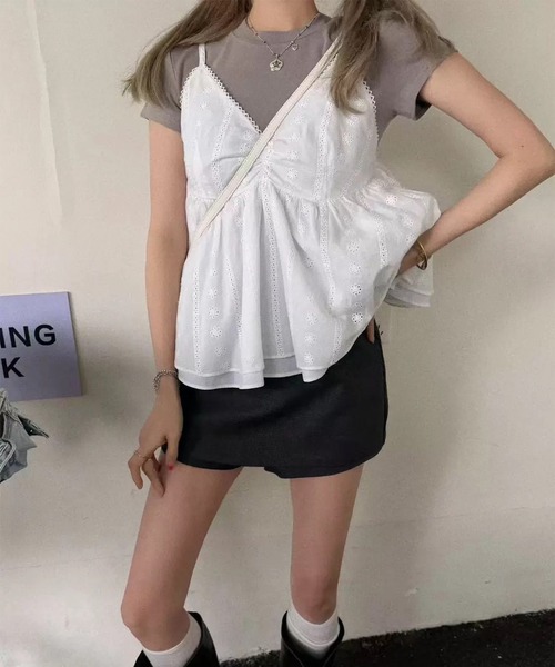 LYEON(リヨン)の「ペプラムフレアフロントギャザーレースキャミソール(キャミソール・レディース・ベージュ/オフホワイト・FREE)」の9枚目の写真