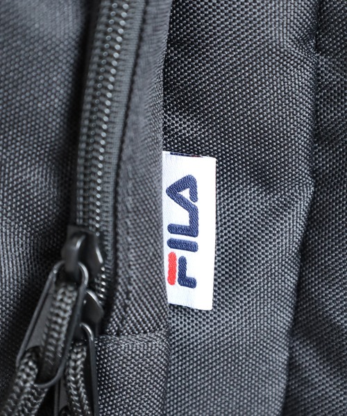 FILA(フィラ)の「FILA センターロゴトラベルボストンバッグ(ボストンバッグ・メンズ・ブラック×ホワイト/ブラック×グリーン・FREE)」の13枚目の写真