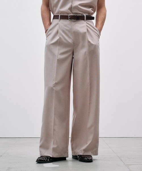 Adoon plain(アドーンプレーン)の「Function Linen Like 1 Tuck Slacks / ファンクションリネンライク1タックスラックス 【セットアップ可】(スラックス・メンズ・ベージュ/チャコールグレー/ブラック・LARGE/MEDIUM/SMALL)」の7枚目の写真