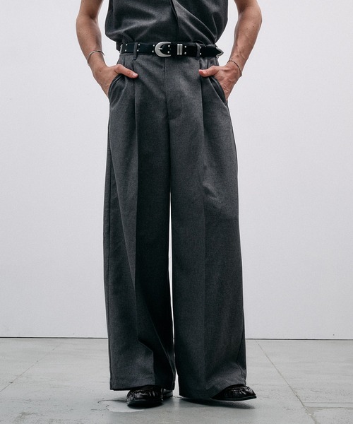 Adoon plain(アドーンプレーン)の「Function Linen Like 1 Tuck Slacks / ファンクションリネンライク1タックスラックス 【セットアップ可】(スラックス・メンズ・ベージュ/チャコールグレー/ブラック・LARGE/MEDIUM/SMALL)」の5枚目の写真