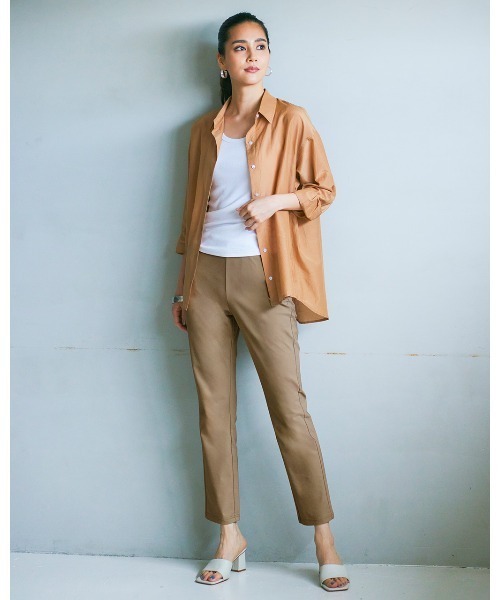 DoCLASSE( ドゥクラッセ)の「裏メッシュ・ストレッチパンツ/ストレート63cm(その他パンツ・レディース・サックスブルー/ブラック/オフホワイト/モカ/スモークピンク・13/15 /9/7/11)」の4枚目の写真