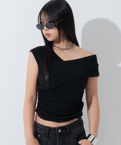 ANAP(アナップ)の「2WAY オフショル サイドギャザー クロストップス(Tシャツ/カットソー・レディース・ホワイト/ブラック/グレー/ブルー・F)」の14枚目の写真