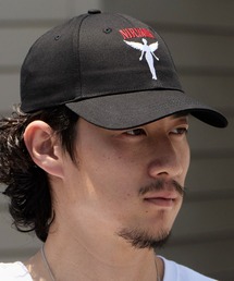 NIRVANA（ニルヴァーナ）の「Nirvana/ニルヴァーナ  Unisex Baseball Cap: Angelic(Black) ニルヴァーナ バンド カーブバイザー 6Pキャップ メンズ 秋 秋服 2026年秋冬（キャップ）」