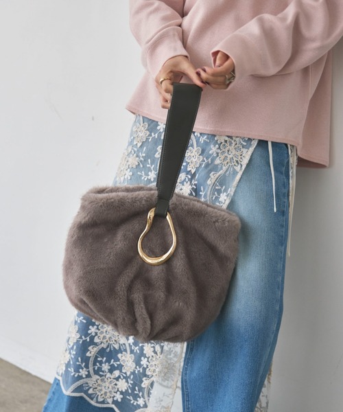 LE VERNIS(ル・ベルニ)の「Moss orb bag(ハンドバッグ・レディース・グレー/カーキ・FREE)」の11枚目の写真