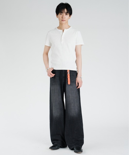 SINSS（シンス）の「Compact rib henley HS T-shirt / コンパクトリブヘンリーショートスリーブTシャツ（Tシャツ/カットソー・メンズ・ホワイト/チャコール/ブラック・LARGE/X-SMALL/MEDIUM/SMALL）」の15枚目の写真