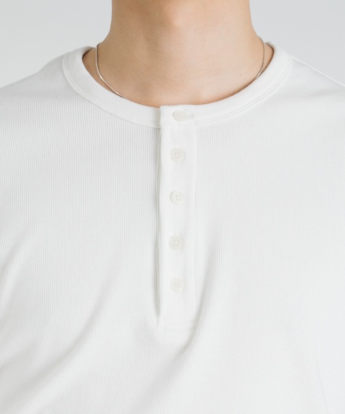 SINSS（シンス）の「Compact rib henley HS T-shirt / コンパクトリブヘンリーショートスリーブTシャツ（Tシャツ/カットソー・メンズ・ホワイト/チャコール/ブラック・LARGE/X-SMALL/MEDIUM/SMALL）」の21枚目の写真