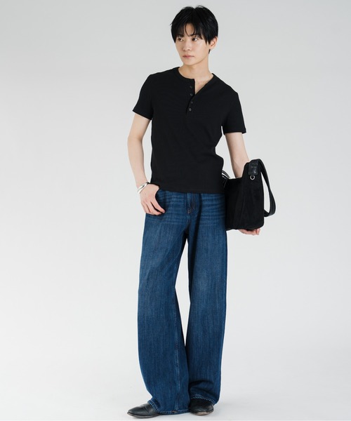 SINSS（シンス）の「Compact rib henley HS T-shirt / コンパクトリブヘンリーショートスリーブTシャツ（Tシャツ/カットソー・メンズ・ホワイト/チャコール/ブラック・LARGE/X-SMALL/MEDIUM/SMALL）」の4枚目の写真