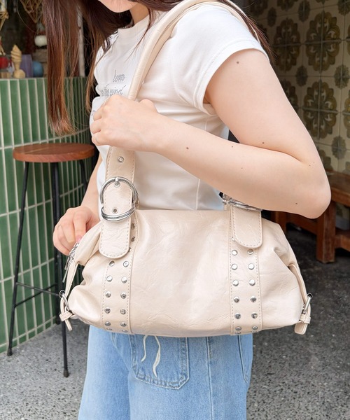 frunco(フランコ)の「【ZOZOTOWN限定】スタッズショルダーバッグ(ショルダーバッグ・レディース・ブラック/ブラウン/ホワイト・FREE)」の5枚目の写真