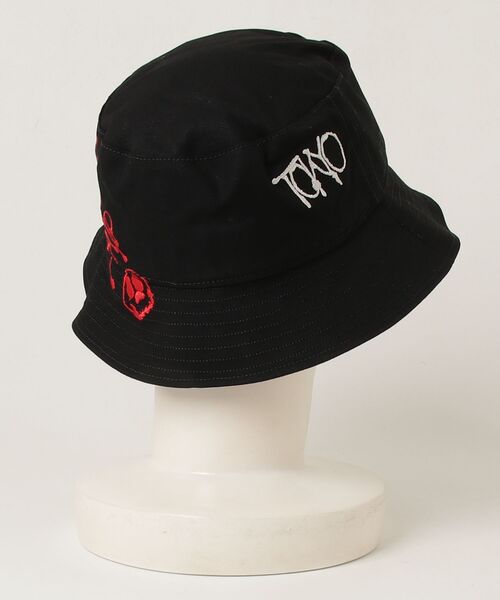 Y-3(ワイスリー)の「Y-3 CHITO GRAPHIC BUCKET HAT(ハット・メンズ・ブラック・MEDIUM/LARGE/SMALL)」の2枚目の写真