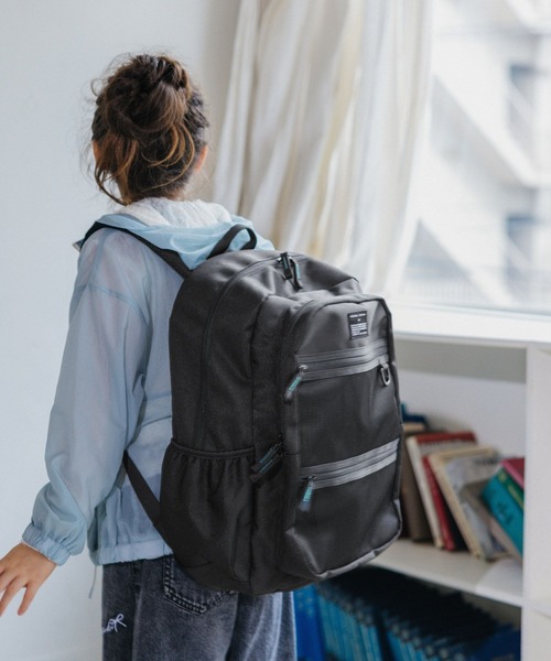 GLOBAL WORK(グローバルワーク)の「撥水スクールリュック20L/1063400(バックパック/リュック・キッズ・ブラック・ONESIZE)」の11枚目の写真