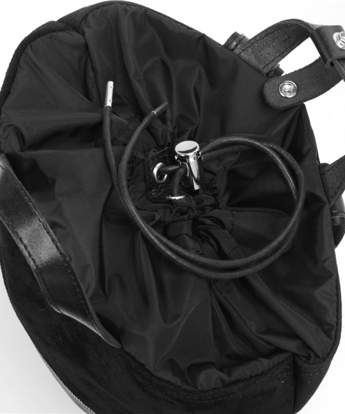 WISCE（ワイス）の「WISCE(ワイス)×Lui's(ルイス) 限定ナップサック（バックパック/リュック・メンズ・ブラック/キャメル/レッド/ホワイト・FREE）」の12枚目の写真