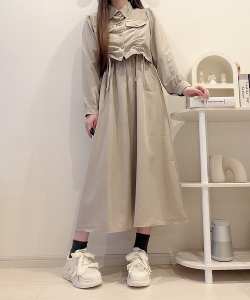 Nana(ナナ)の「シャーリングキャミワンピースセットアップ(セットアップ・レディース・ブラック/アイボリー・X-LARGE/LARGE/MEDIUM)」の7枚目の写真