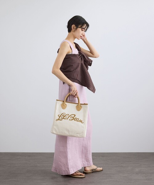 SALON adam et rope'(サロン アダム エ ロペ)の「【L.L.Bean for SALON(エル・エル・ビーン)】別注スクエアトートバッグ(トートバッグ・レディース・キナリ・FREE)」の13枚目の写真