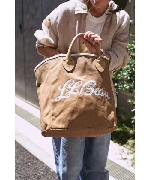 SALON adam et rope'(サロン アダム エ ロペ)の「【L.L.Bean for SALON(エル・エル・ビーン)】別注スクエアトートバッグ(トートバッグ・レディース・キナリ・FREE)」の16枚目の写真