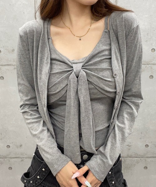 ROGER AND RAW（ロジャーアンドロウ）の「[2点セット] カップ付きリボンキャミソール×ショートカーディガン アンサンブル（アンサンブル・レディース・ホワイト/ブラック/グレー・FREE）」の14枚目の写真