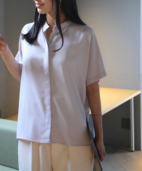Ehre style(エーレスタイル)の「働く女性の毎日ブラウス きちんと見えが叶う(シャツ/ブラウス・レディース・ライトグレー/アイボリー/ネイビー・FREE)」の9枚目の写真