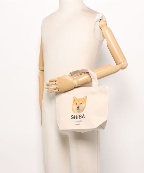 Moftique(モフティック)の「Moftique(モフティック) トートバッグ キャンバス マチ有 生成り 柴犬 犬 アニマルプリント Sサイズ ユニセックス(トートバッグ・レディース・ナチュラル・FREE)」の6枚目の写真