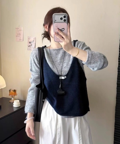 MONO8（モノハチ）の「深Uネックニットタンクミ×ニットトップスSET（ニット/セーター・レディース・グレー/ベージュ/モカ・M）」の5枚目の写真