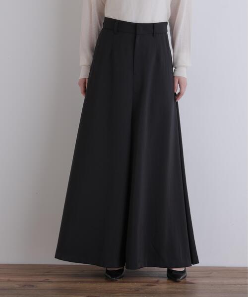 LE PHIL（ルフィル）の「◆タックボリュームパンツ（その他パンツ・レディース・グレー系その他/ブラック・0/1）」の2枚目の写真