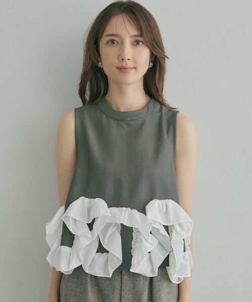 couture brooch(クチュールブローチ)の「バックリボンフリルブラウス(シャツ/ブラウス・レディース・グレー系その他4・40/38)」の8枚目の写真