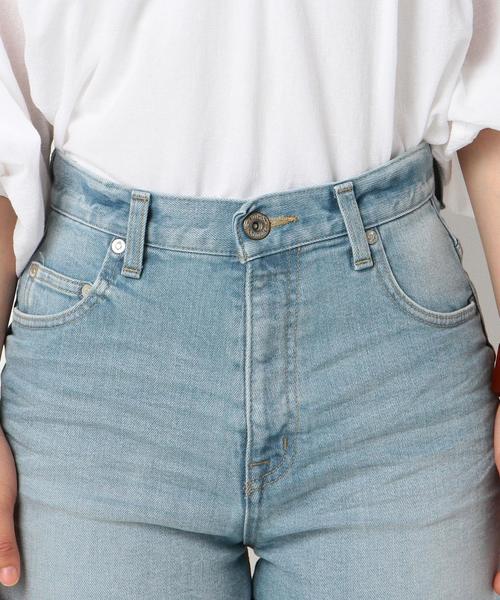 Another Edition（アナザーエディション）の「フリンジデニムショートパンツ/AEBC フリンジDNM S/PT◆（デニムパンツ・レディース・ライトブルー/コバルトブルー・SMALL/MEDIUM）」の7枚目の写真