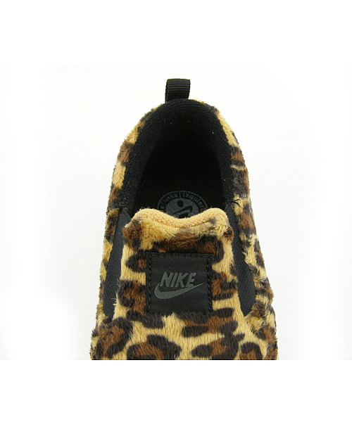 SHIPS KIDS（シップスキッズ）の「NIKE:LITTLE SKIPPER SLIP TD（スニーカー・キッズ・ブラウン・11/12/13/14/15 /16）」の3枚目の写真