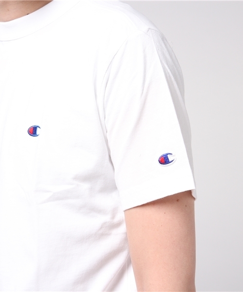 Champion(チャンピオン)の「ワンポイントクルーネックTシャツ(Tシャツ/カットソー・メンズ・ホワイト/レッド/ネイビー/オレンジ/グレー/チャコールグレー/ワイン/ゴールド/ロイヤルブルー/ブラック/カーキ/ターコイズブルー/アーミー・SMALL/X-LARGE/MEDIUM/LARGE)」の17枚目の写真