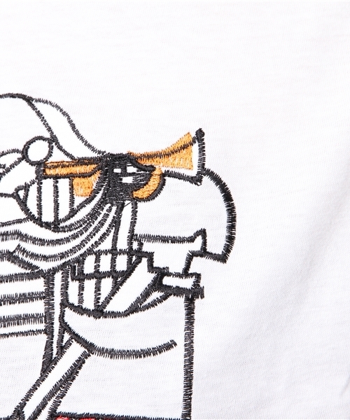 MERLOT(メルロー)の「オーケストラ柄クロップドTシャツ0527(Tシャツ/カットソー・レディース・オフホワイト/グレー・FREE)」の9枚目の写真